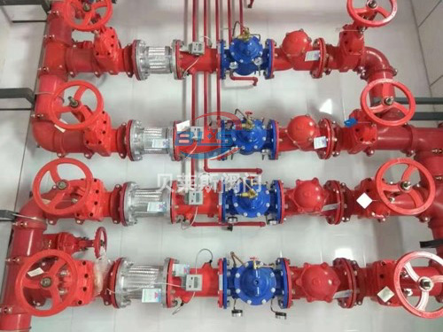 我公司過濾器金屬軟管等產(chǎn)品在某化工企業(yè)使用現(xiàn)場(chǎng)